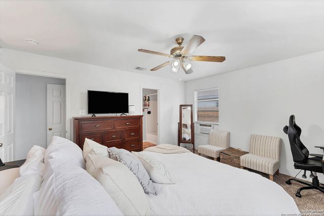8935 Silver Bow, San Antonio, TX 78242