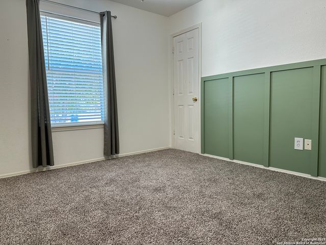 8935 Silver Bow, San Antonio, TX 78242