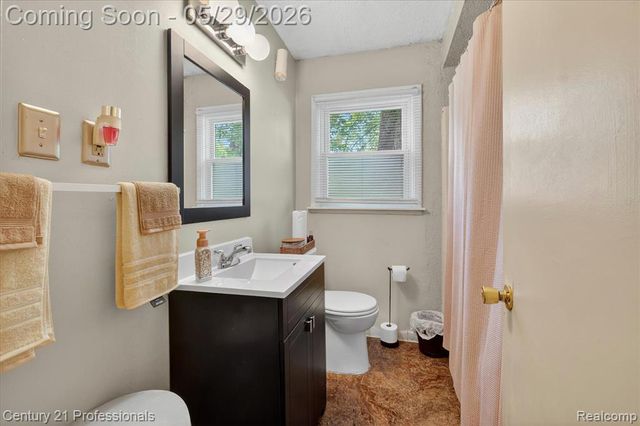 28688 Emerson Street, Inkster, MI 48141