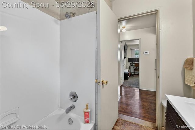 28688 Emerson Street, Inkster, MI 48141