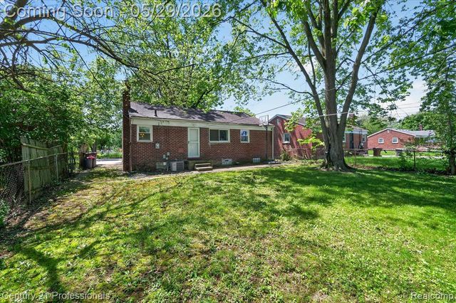 28688 Emerson Street, Inkster, MI 48141
