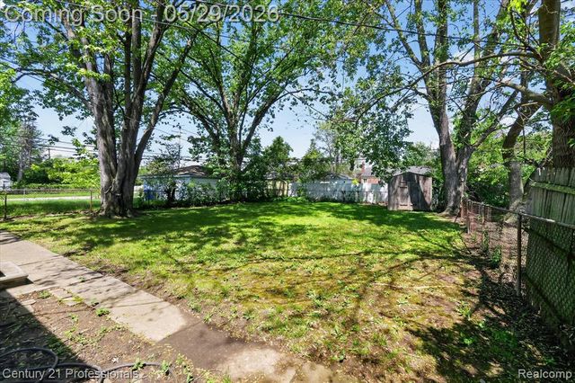 28688 Emerson Street, Inkster, MI 48141