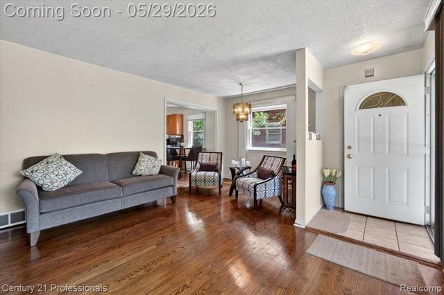 28688 Emerson Street, Inkster, MI 48141