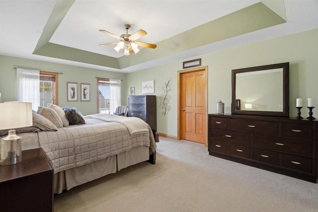 3208 S SOLITUDE LANE, Appleton, WI 54915