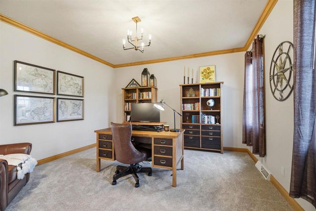 3208 S SOLITUDE LANE, Appleton, WI 54915