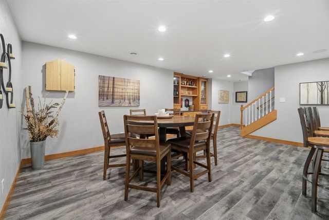 3208 S SOLITUDE LANE, Appleton, WI 54915