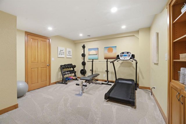 3208 S SOLITUDE LANE, Appleton, WI 54915