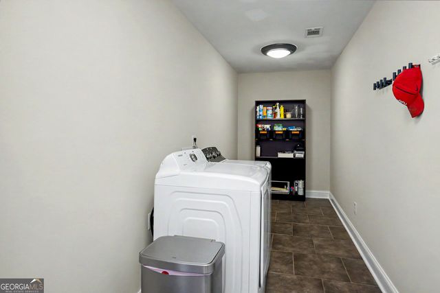 130 Oliver Way, Fayetteville, GA 30214