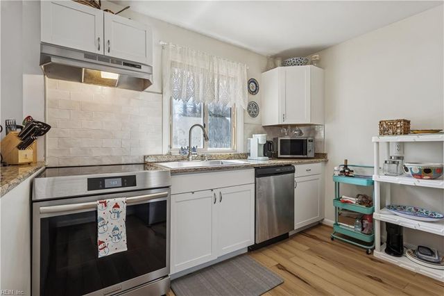 118 Winston DR, Williamsburg, VA 23185