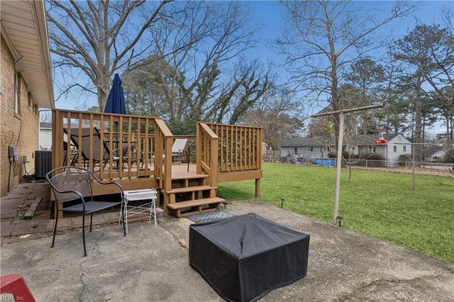 118 Winston DR, Williamsburg, VA 23185