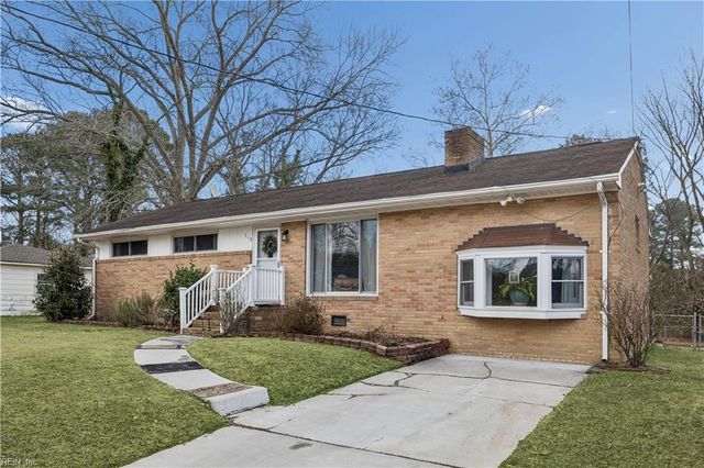118 Winston DR, Williamsburg, VA 23185