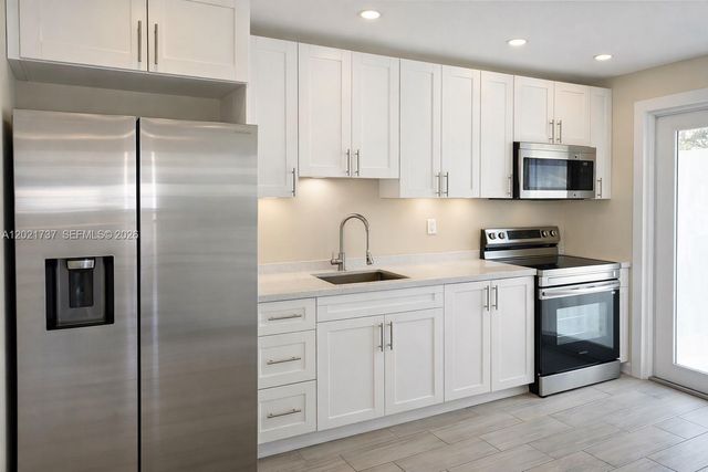 234 NE 55th Ter 234, Miami, FL 33137