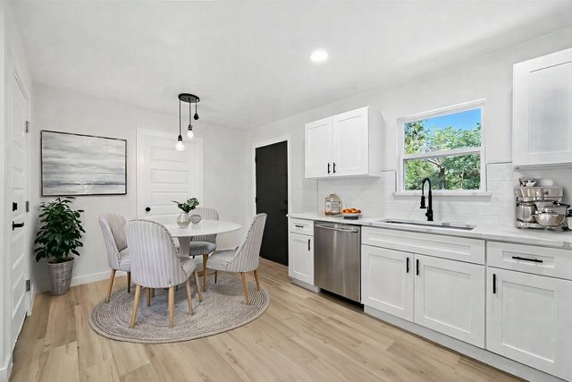 4413 Quails Lane, Fort Worth, TX 76119