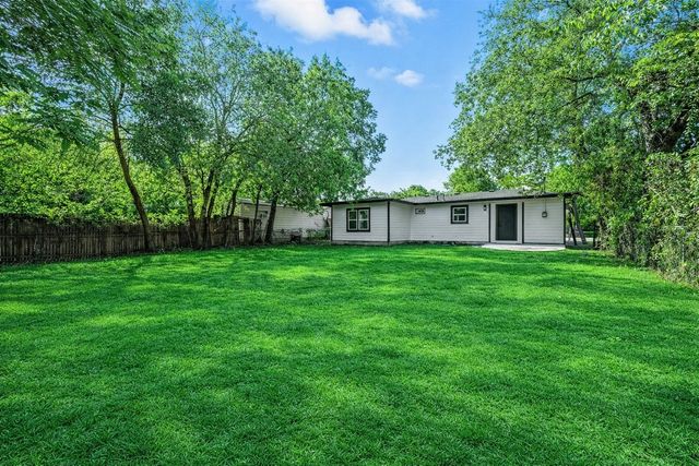 4413 Quails Lane, Fort Worth, TX 76119