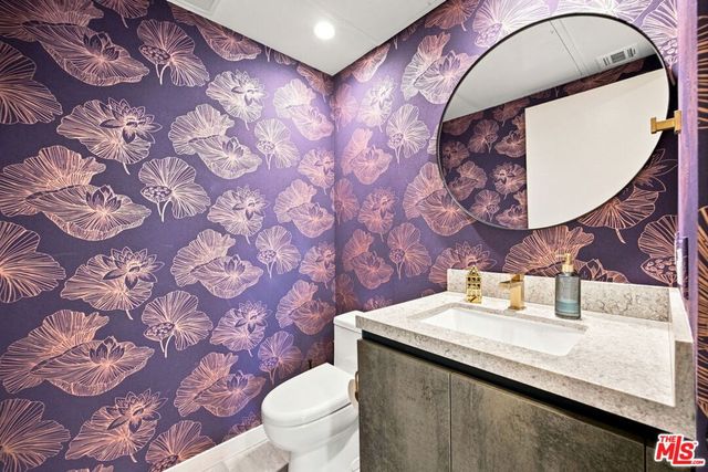 11622 Colfax Meadow Lane, Studio City, CA 91604