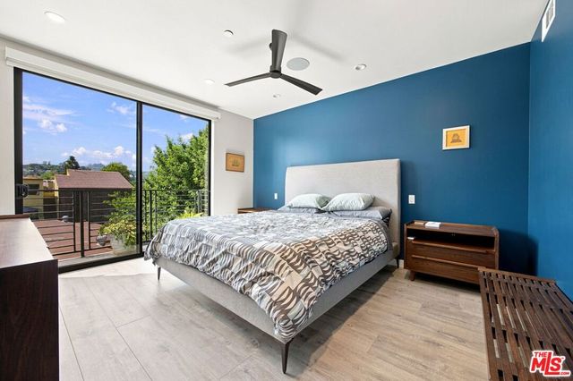 11622 Colfax Meadow Lane, Studio City, CA 91604