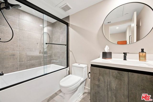11622 Colfax Meadow Lane, Studio City, CA 91604