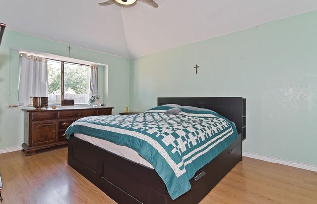 6545 Meadowlark Lane E, Watauga, TX 76148