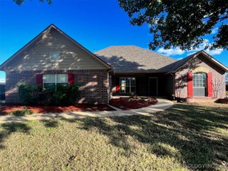 8250 Overlook Trail, Claremore, OK 74019