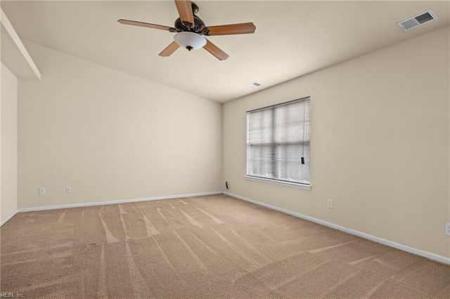 4004 River Breeze CIR, Chesapeake, VA 23321