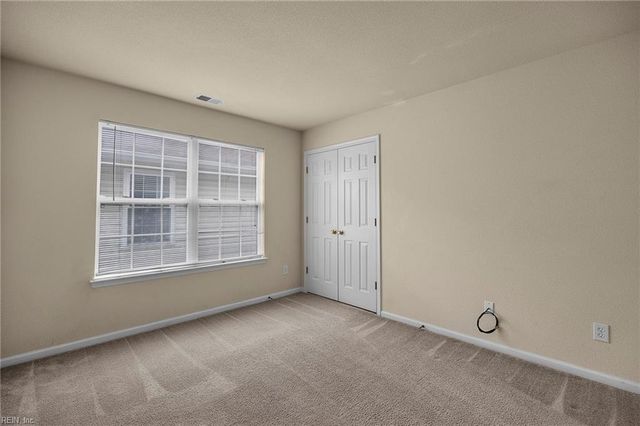 4004 River Breeze CIR, Chesapeake, VA 23321