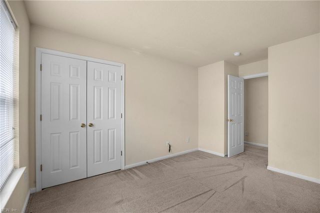 4004 River Breeze CIR, Chesapeake, VA 23321