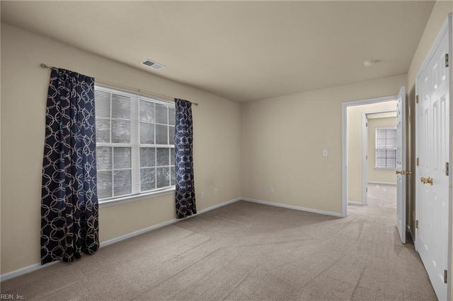 4004 River Breeze CIR, Chesapeake, VA 23321