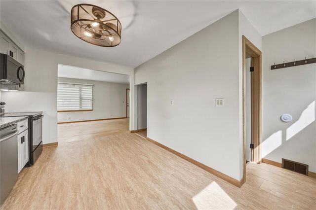 1021 Essex Street, Eau Claire, WI 54703