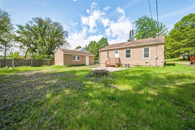 1021 Essex Street, Eau Claire, WI 54703