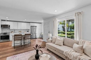 13754 Mango Dr 103, Del Mar, CA 92014