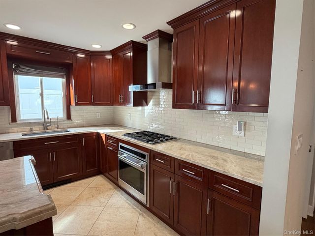 400 E Beech Main, Long Beach, NY 11561