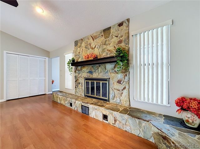 8831 E Sandpiper Drive, Inverness, FL 34450