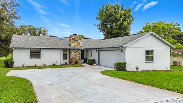 8831 E Sandpiper Drive, Inverness, FL 34450