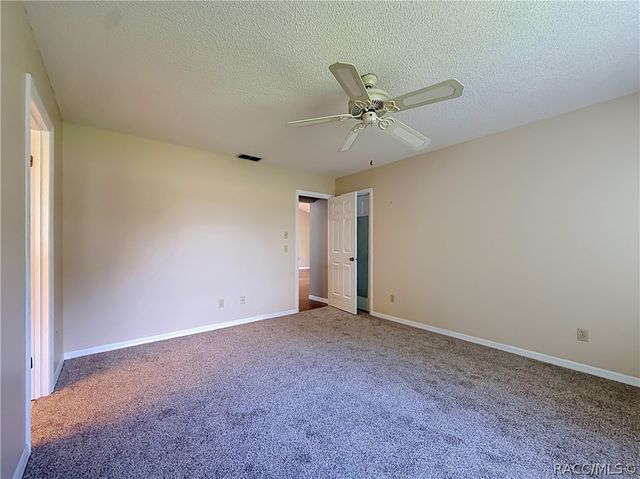 8831 E Sandpiper Drive, Inverness, FL 34450