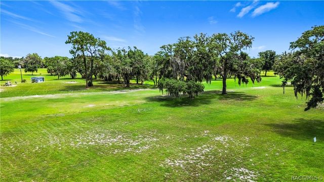 8831 E Sandpiper Drive, Inverness, FL 34450