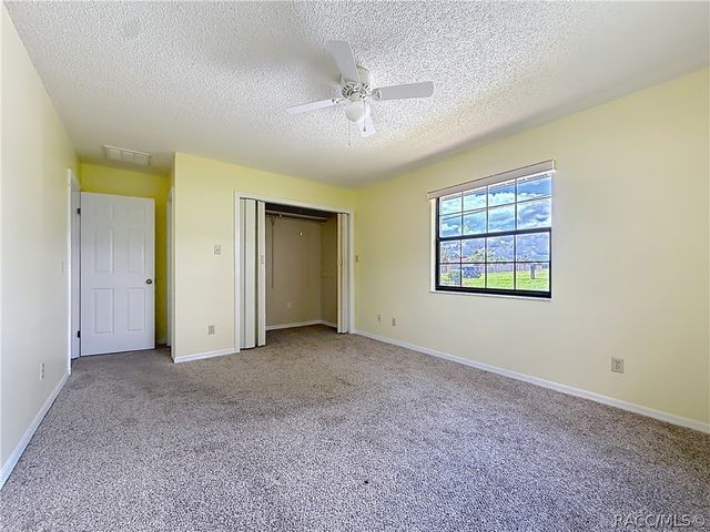 8831 E Sandpiper Drive, Inverness, FL 34450