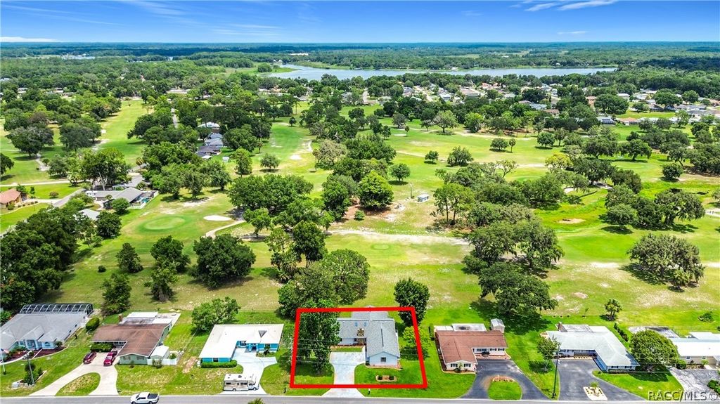 8831 E Sandpiper Drive, Inverness, FL 34450