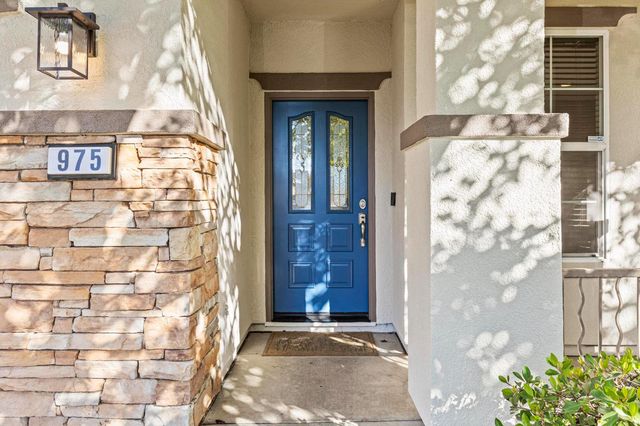 975 Beymer, Yuba City, CA 95991