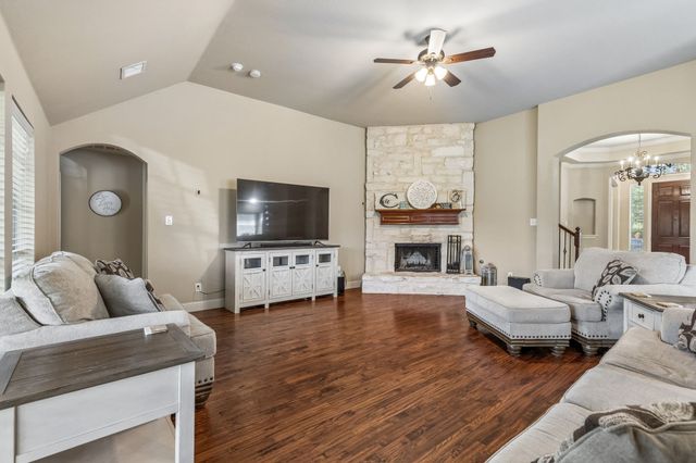 301 Tobiano Court, Celina, TX 75009