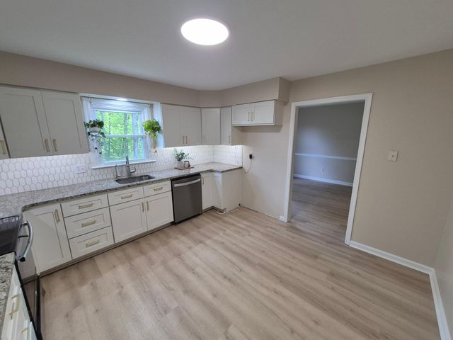 1406 PRINCETON RD, Mechanicsburg, PA 17050