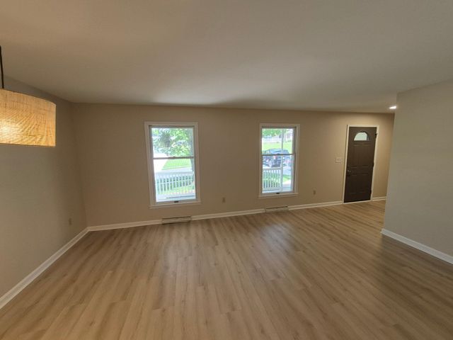 1406 PRINCETON RD, Mechanicsburg, PA 17050