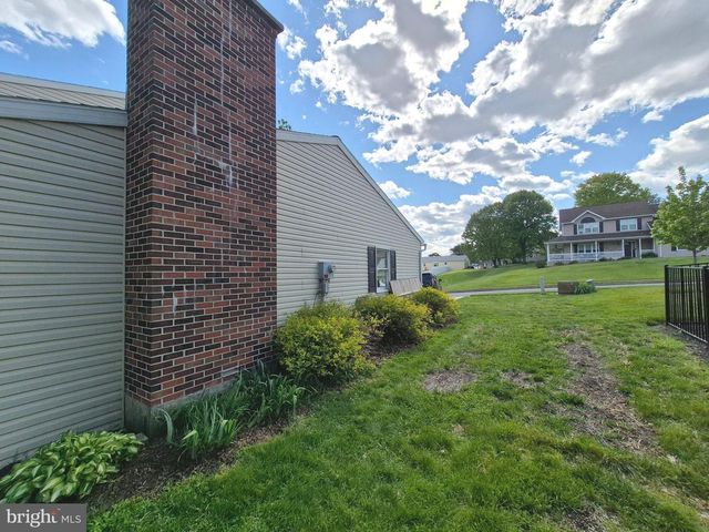 1406 PRINCETON RD, Mechanicsburg, PA 17050