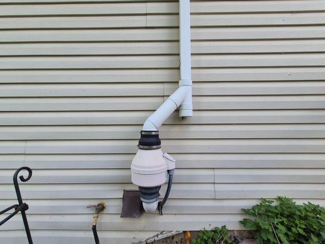 1406 PRINCETON RD, Mechanicsburg, PA 17050
