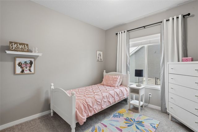 300 NE Tanzanite Court, Grimes, IA 50111