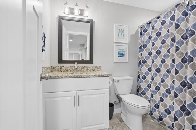 300 NE Tanzanite Court, Grimes, IA 50111