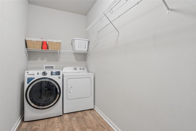 300 NE Tanzanite Court, Grimes, IA 50111