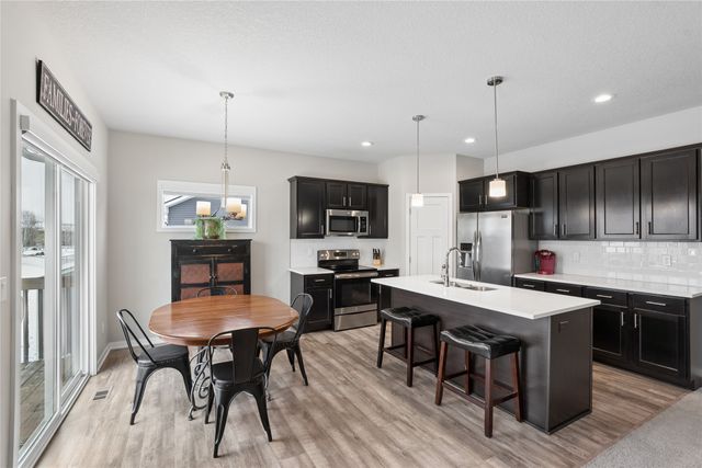 300 NE Tanzanite Court, Grimes, IA 50111