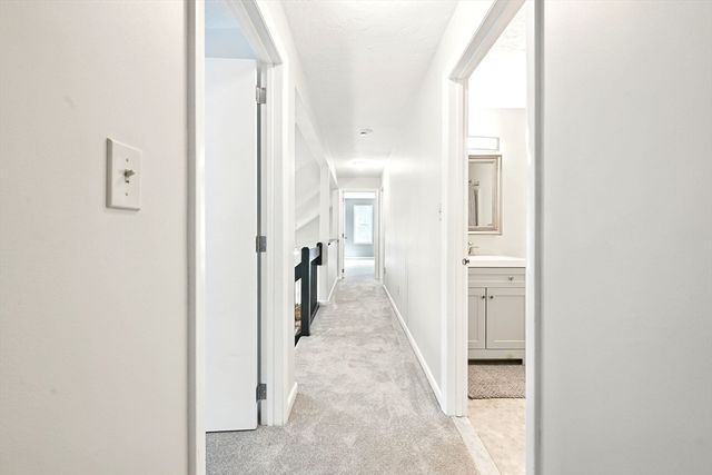 4 Amelia Way, Medway, MA 02053