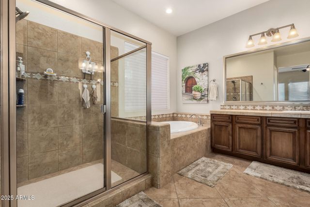 4390 S WHITE Drive, Chandler, AZ 85249