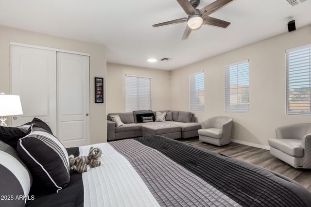 4390 S WHITE Drive, Chandler, AZ 85249